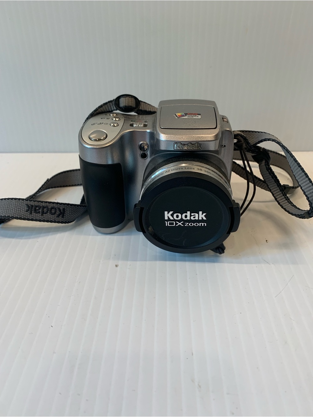 Kodak Silver and Black Digital Camera with 10X Zoom Lens